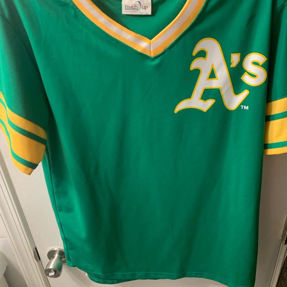 Oakland A”s Jersey and SnapBack - Picture 2 of 9
